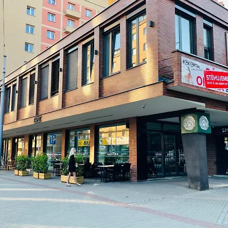Zarohem 2 Bedrooms In Center With Balcony Apartment Brno